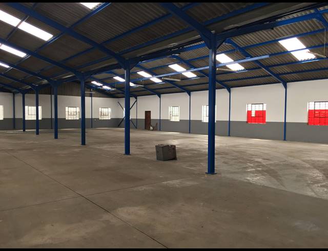 1,275M² FACTORY TO LET IN BEACONVALE